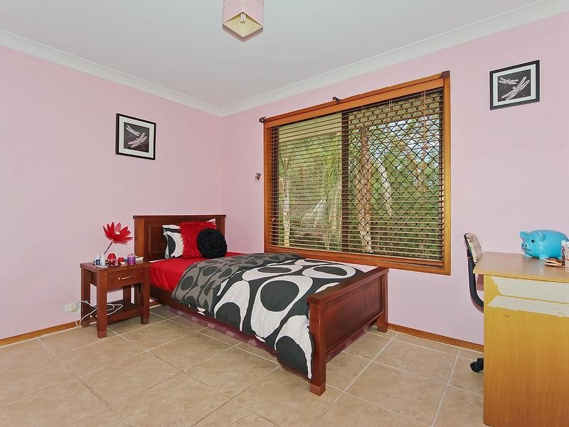 36 Hammond Drive, Gaven QLD 4211