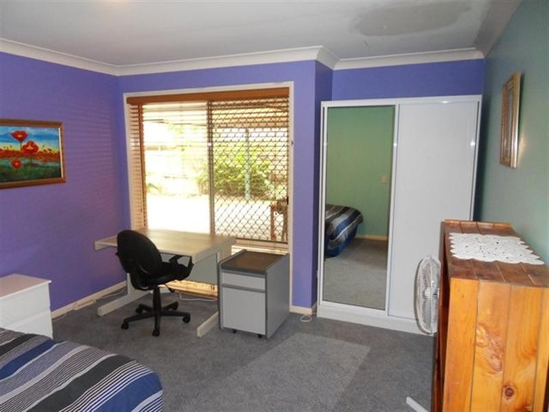 15 Cherry Hill Crescent, Parkwood QLD 4214