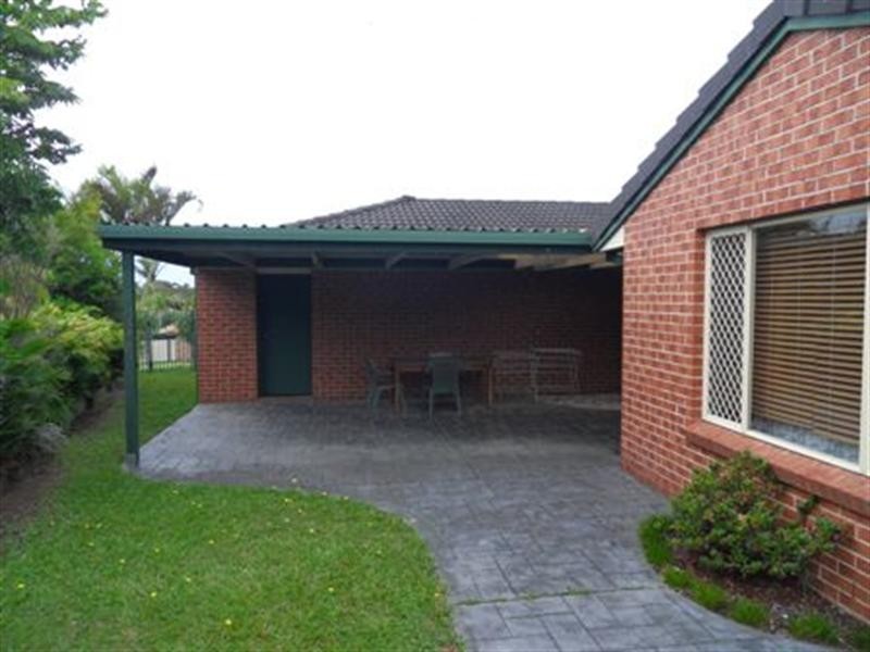 15 Cherry Hill Crescent, Parkwood QLD 4214