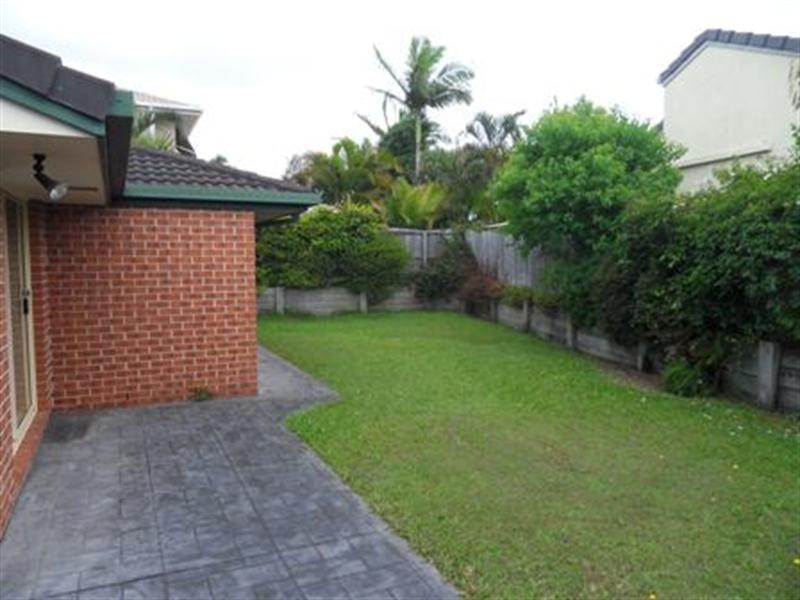 15 Cherry Hill Crescent, Parkwood QLD 4214