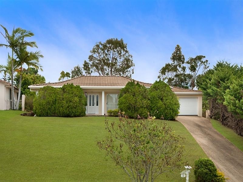 10 Pearson Close, Arundel QLD 4214
