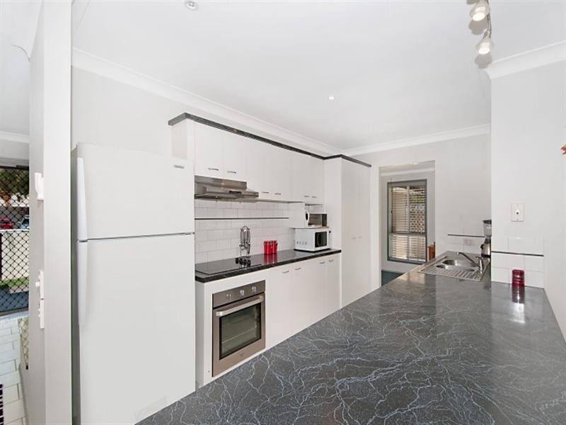 79 Greenacre Drive, Parkwood QLD 4214