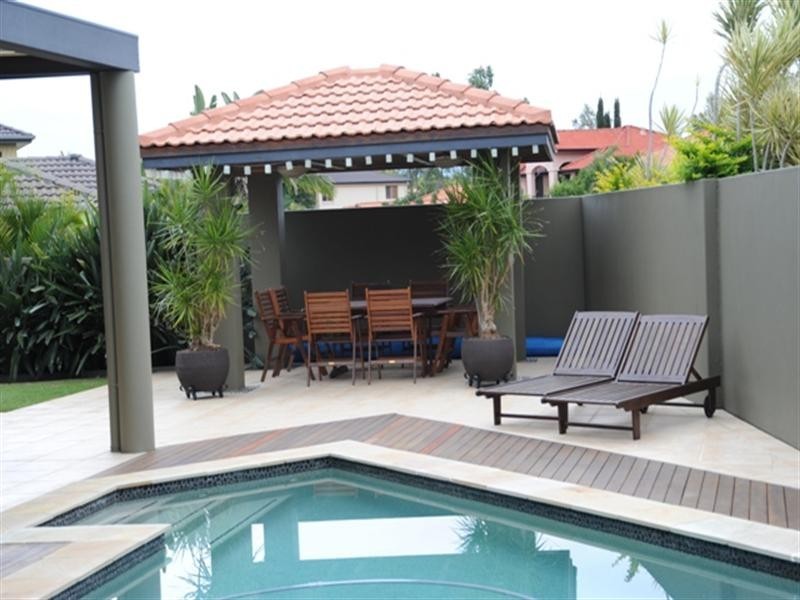 1 Calcetto Place, Arundel QLD 4214