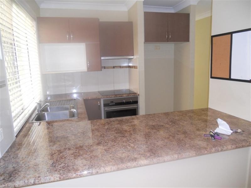 162 Greenacre Drive, Parkwood QLD 4214