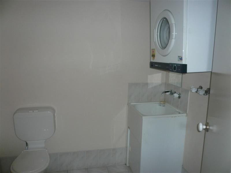 1/138 Greenacre Drive, Parkwood QLD 4214