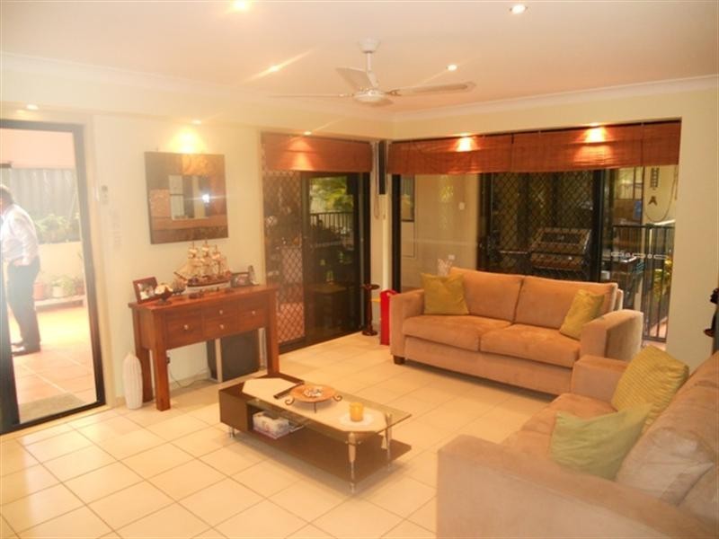 103 christina ryan, Arundel QLD 4214