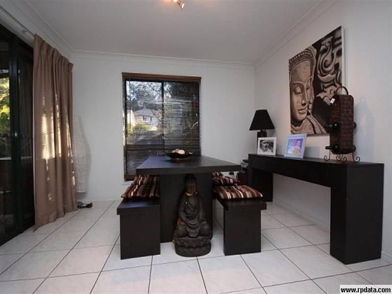 1/184a Greenacre Drive, Arundel QLD 4214