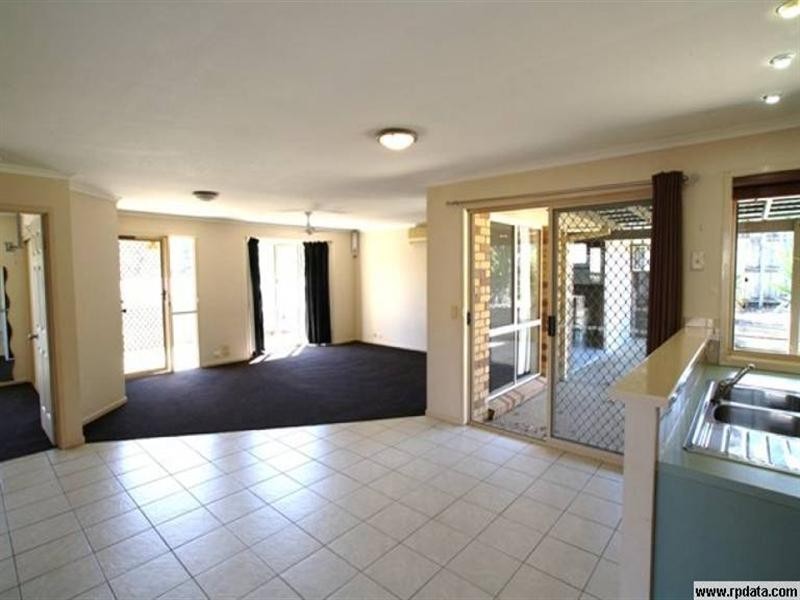 199 Mildura Drive, Helensvale QLD 4212