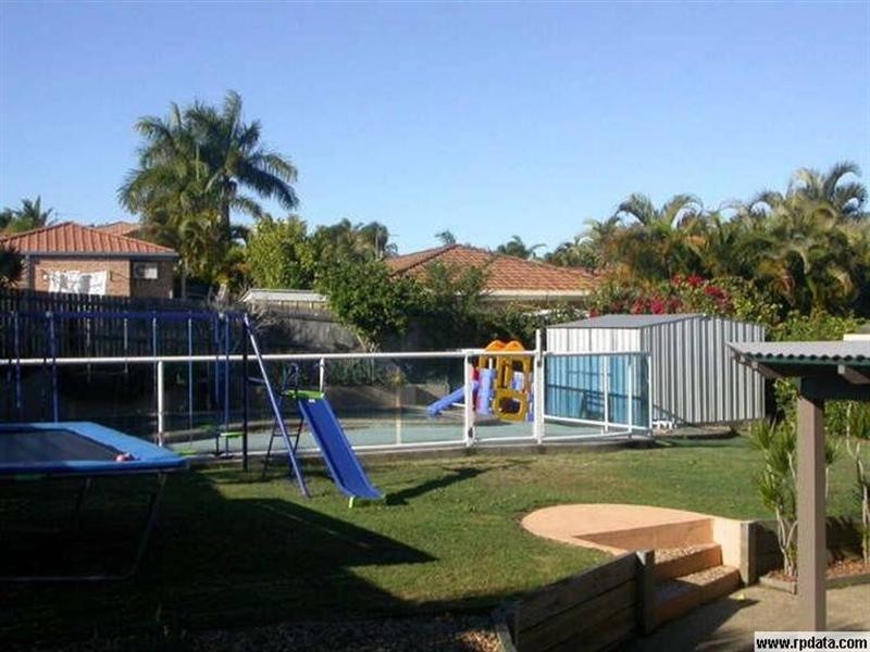 199 Mildura Drive, Helensvale QLD 4212