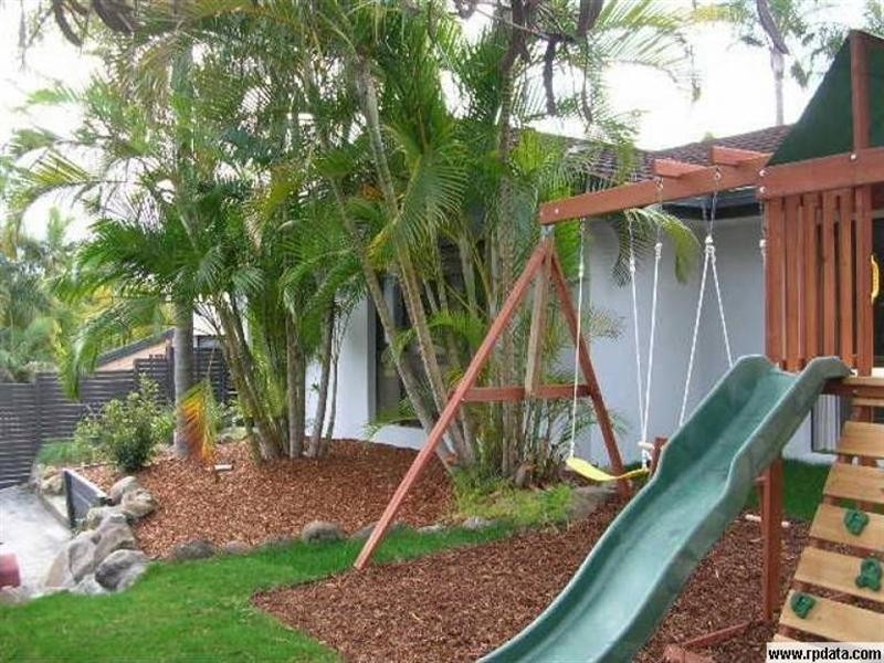 5 Stretton Drive, Helensvale QLD 4212