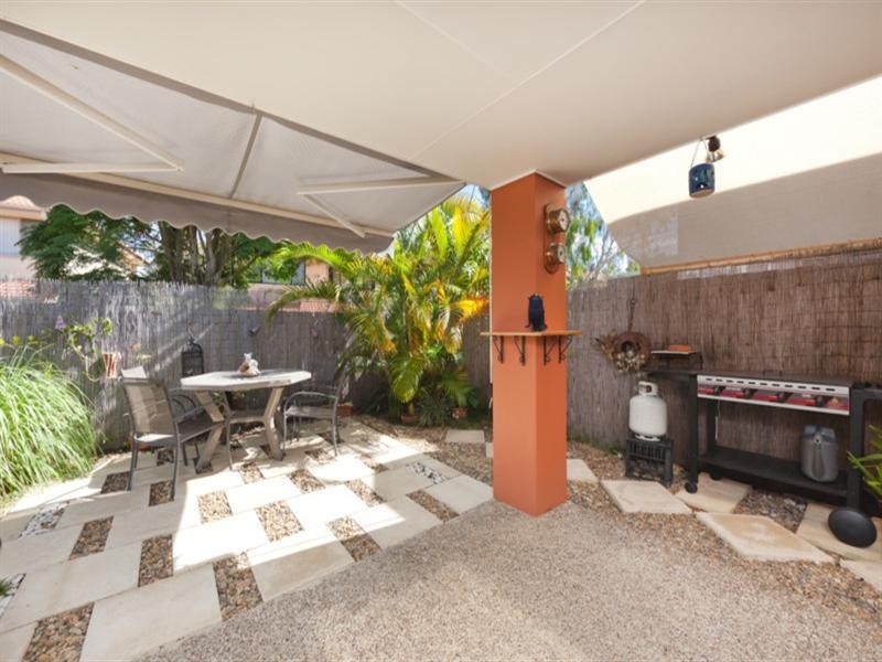 60 Marble Arch, Arundel QLD 4214