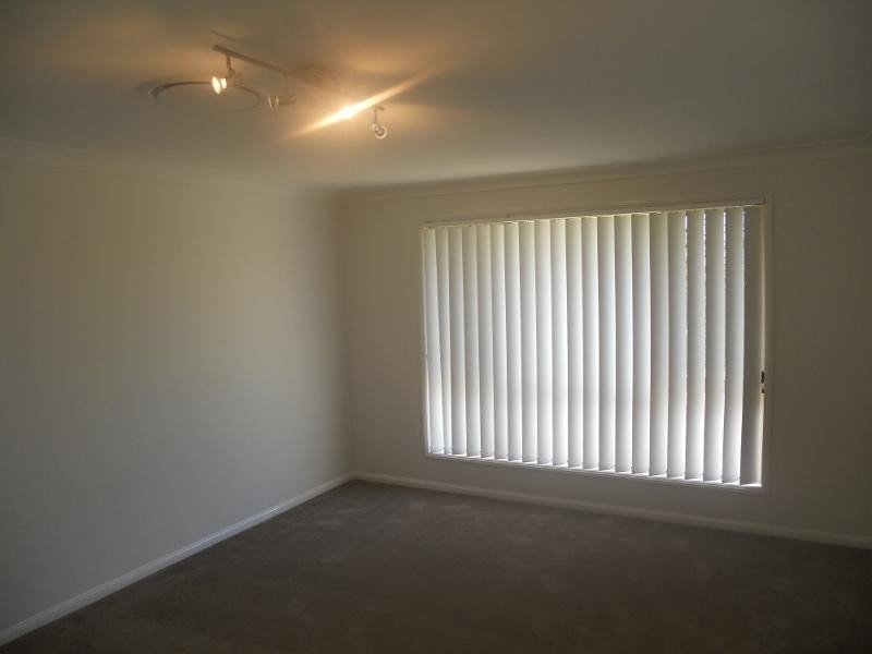 22 Silkwood Way, Molendinar QLD 4214