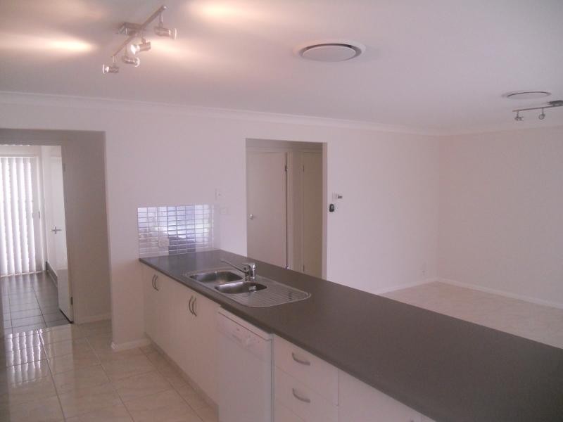 22 Silkwood Way, Molendinar QLD 4214