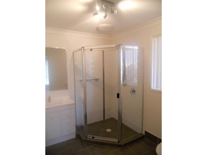 22 Silkwood Way, Molendinar QLD 4214