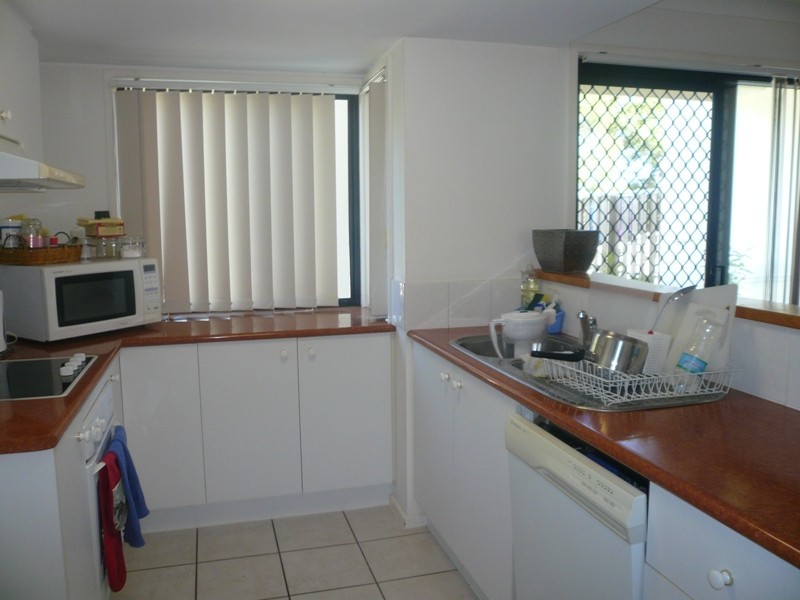 5/1 Gentian Drive, Arundel QLD 4214