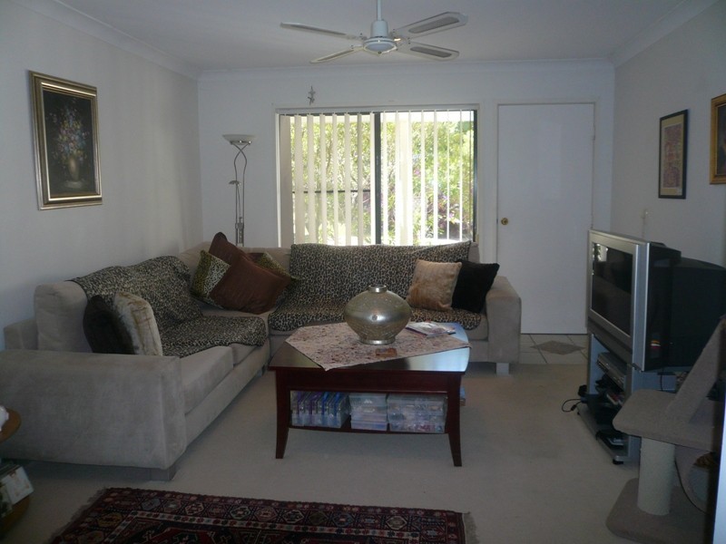 5/1 Gentian Drive, Arundel QLD 4214