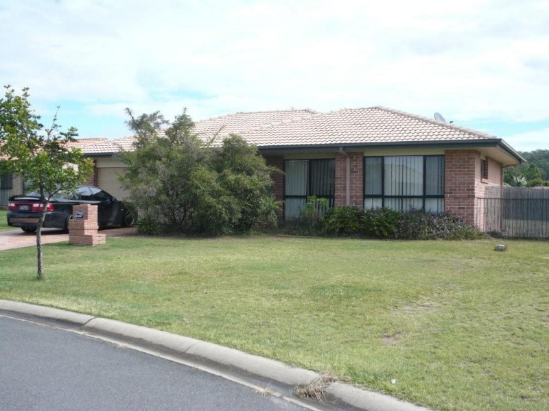 16 River Heights Road, Upper Coomera QLD 4209