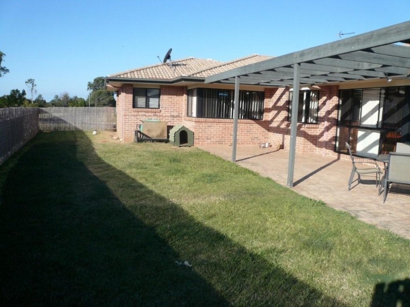 16 River Heights Road, Upper Coomera QLD 4209