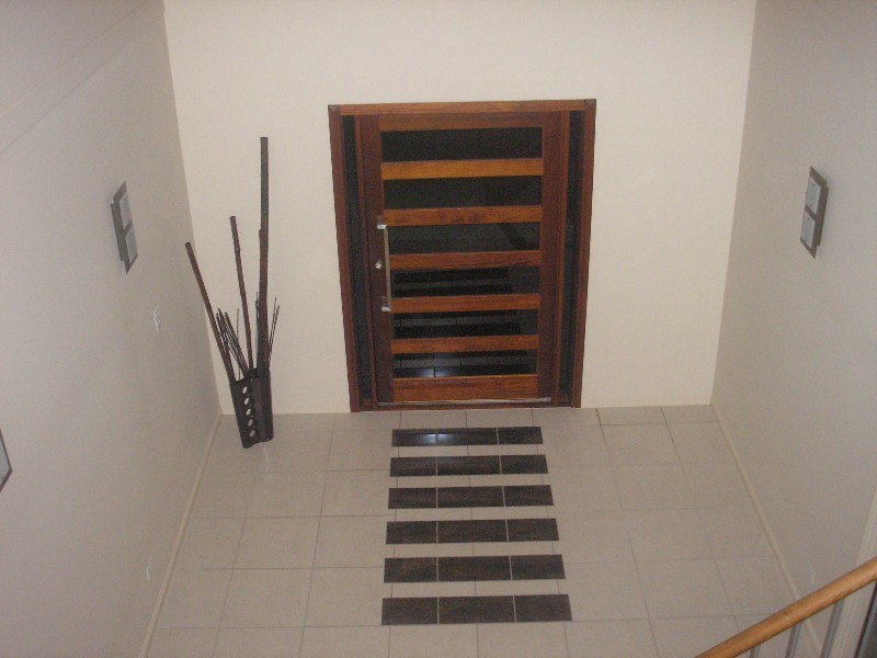 17 Salvado Drive, Pacific Pines QLD 4211