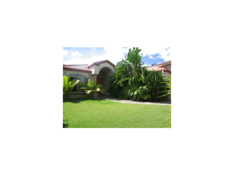 11 Brittany Drive, Oxenford QLD 4210