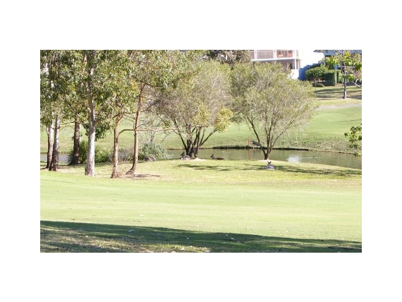 18 Chichester Drive, Arundel QLD 4214