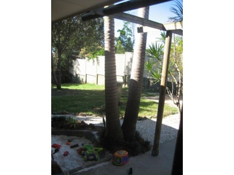42 Marble Drive, Carrara QLD 4211