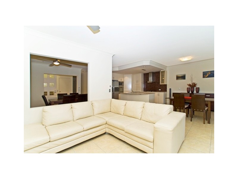 2149/1 The Vistas Drive, Carrara QLD 4211