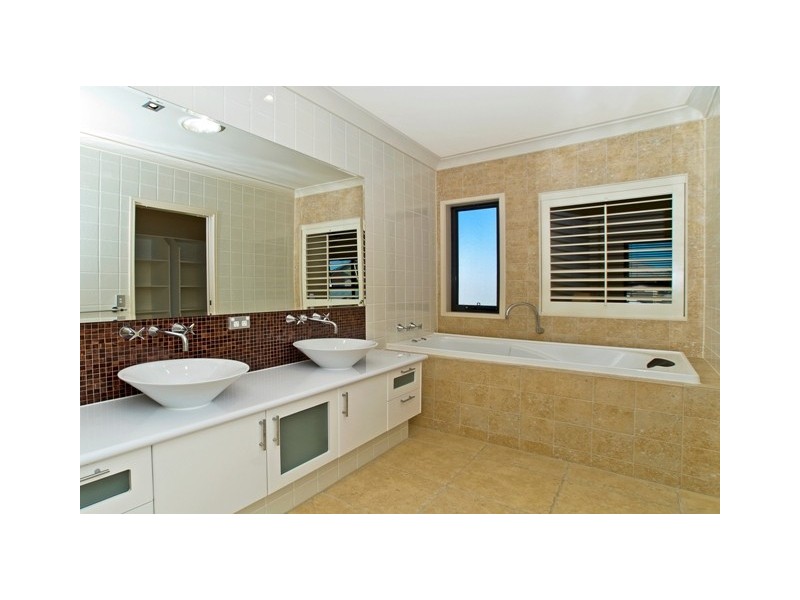 2149/1 The Vistas Drive, Carrara QLD 4211