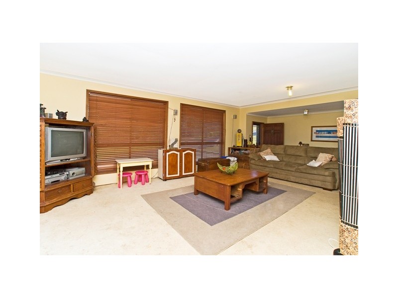 5 Cambridge Court, Carrara QLD 4211