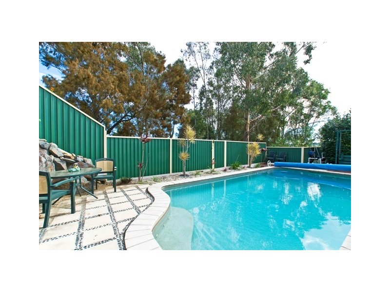 2 Lytham Court, Highland Park QLD 4211