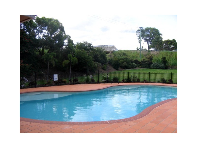 1 Coelia Court, Carrara QLD 4211