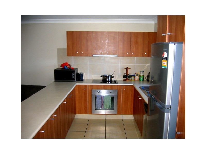 1 Coelia Court, Carrara QLD 4211