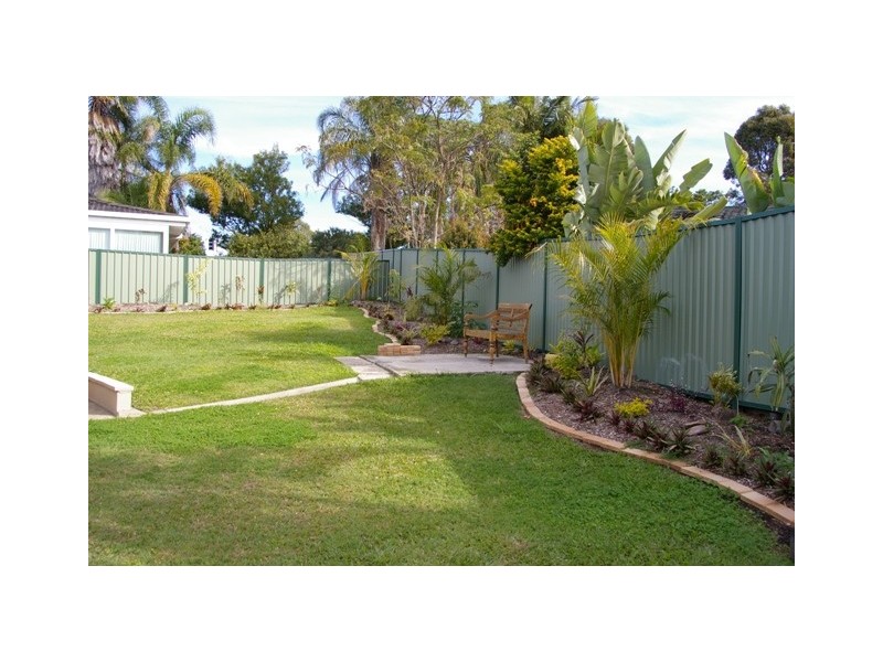 3 Drewe Court, Carrara QLD 4211