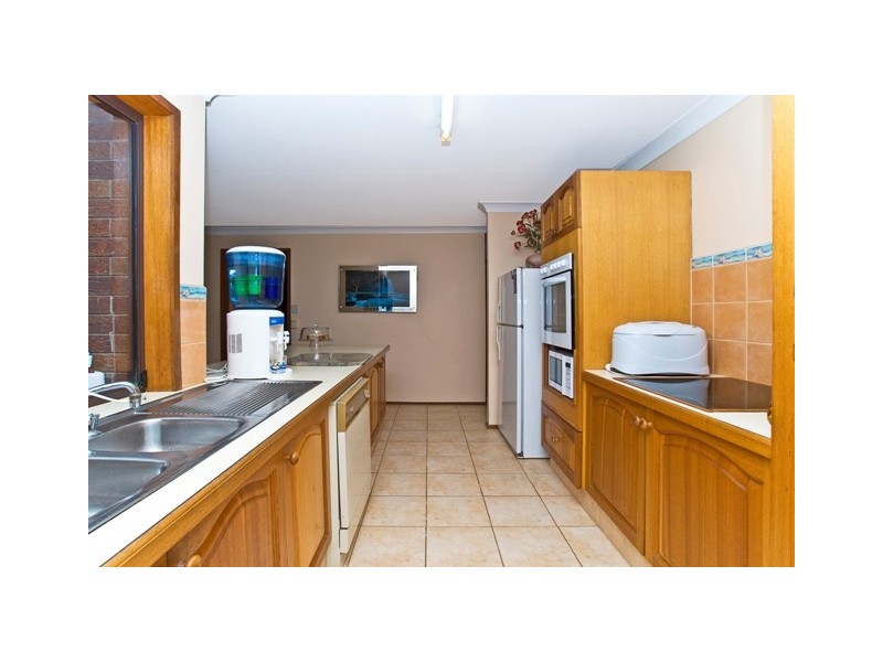 123 Explorers Way, Highland Park QLD 4211