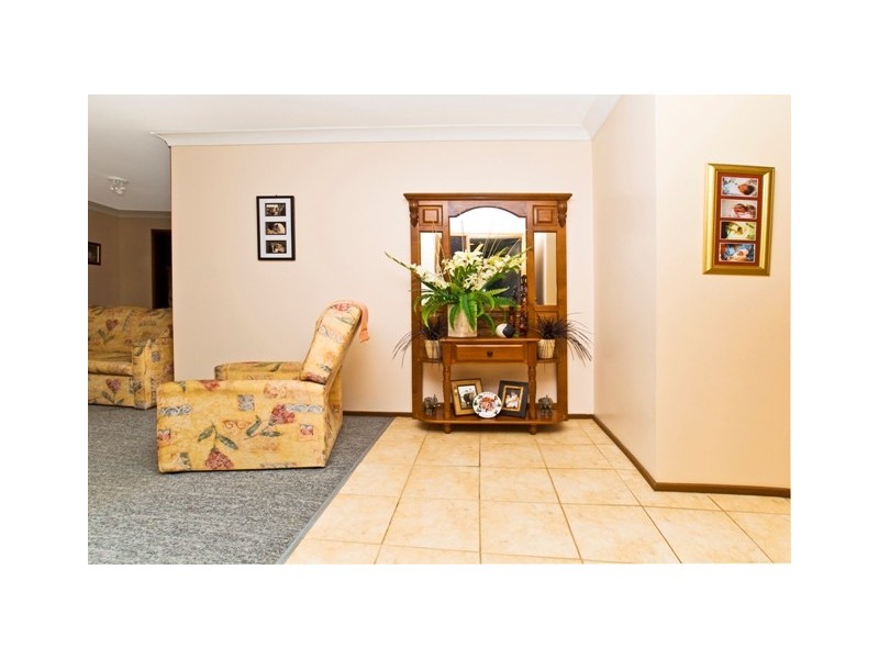 123 Explorers Way, Highland Park QLD 4211