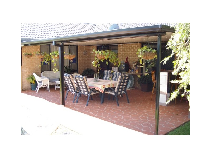 14 Fanning Court, Pacific Pines QLD 4211