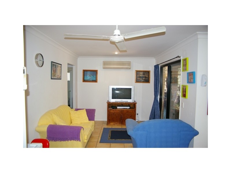 14 Fanning Court, Pacific Pines QLD 4211