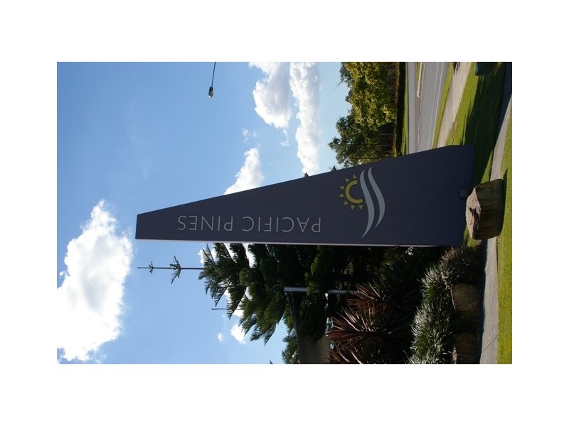 14 Fanning Court, Pacific Pines QLD 4211