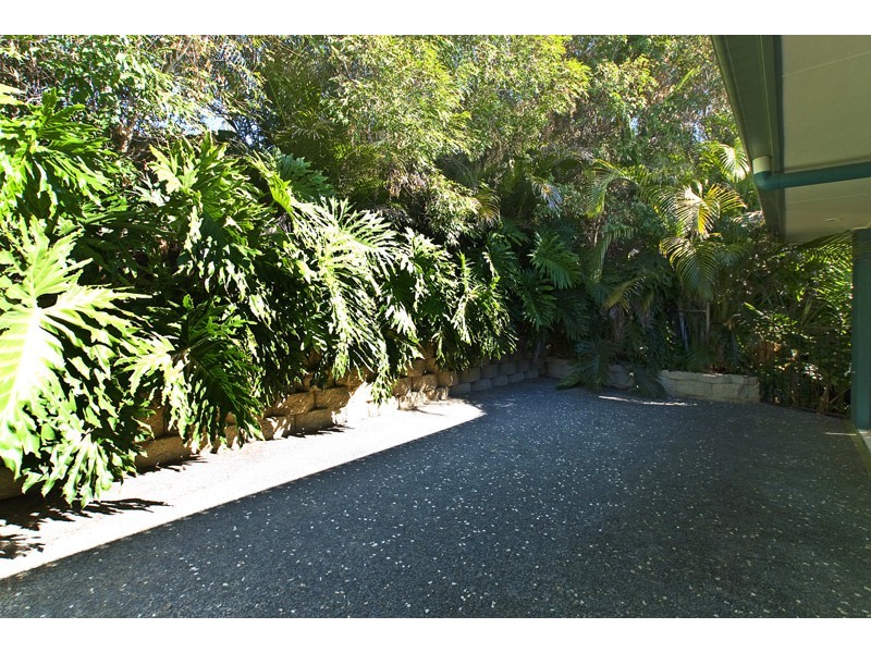 24/2 Ridgeline Way, Highland Park QLD 4211