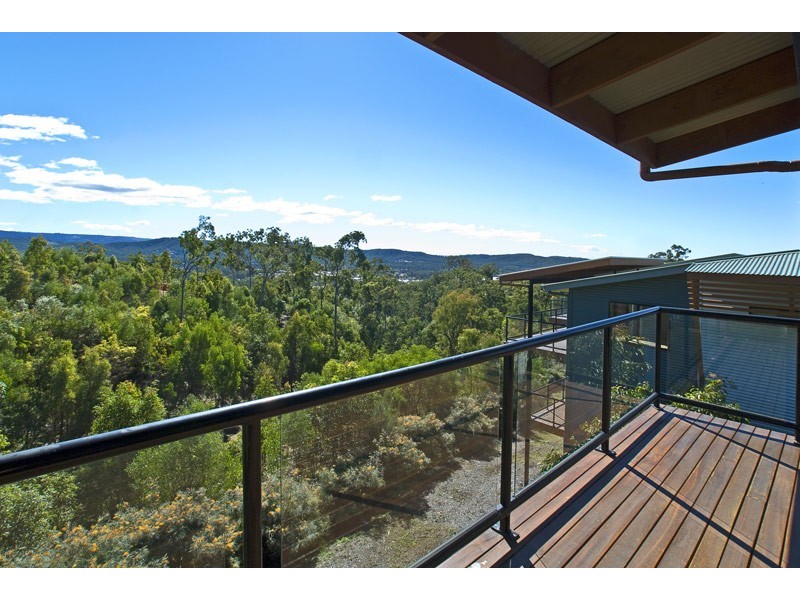 15/2 Ridgeline Way, Highland Park QLD 4211
