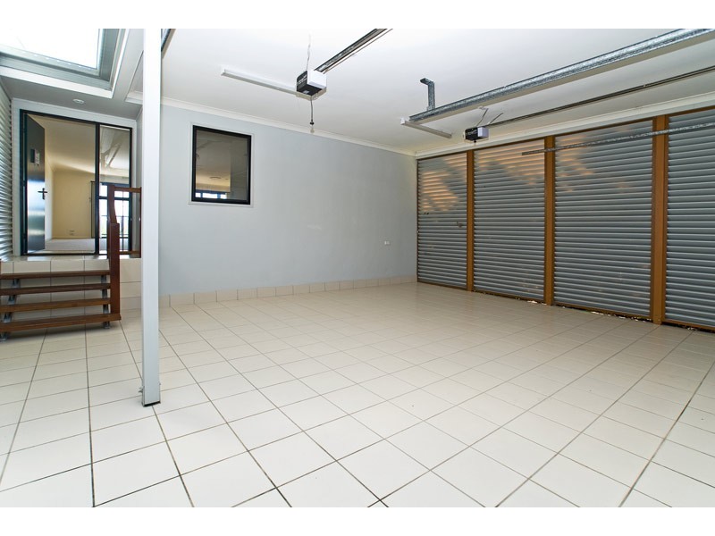 15/2 Ridgeline Way, Highland Park QLD 4211