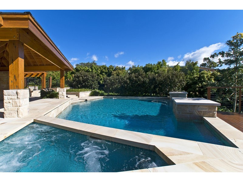 15/2 Ridgeline Way, Highland Park QLD 4211