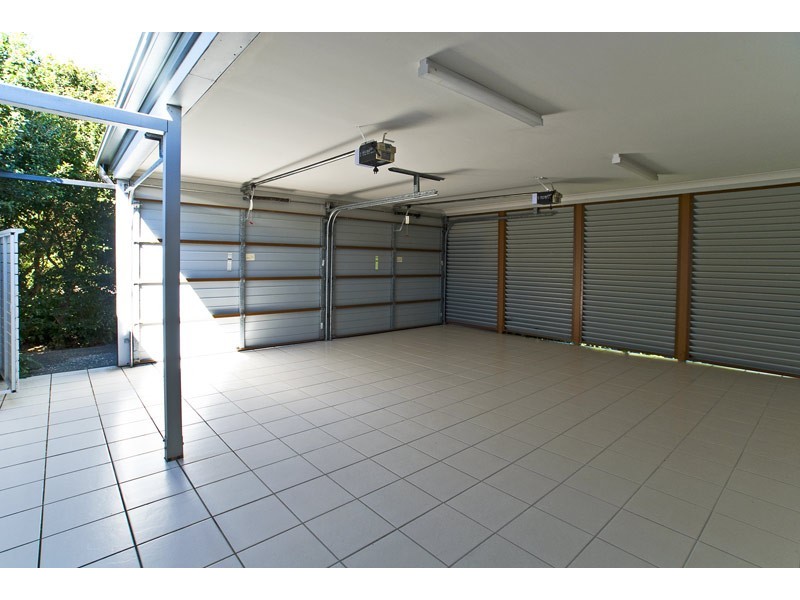 16/2 Ridgeline Way, Highland Park QLD 4211