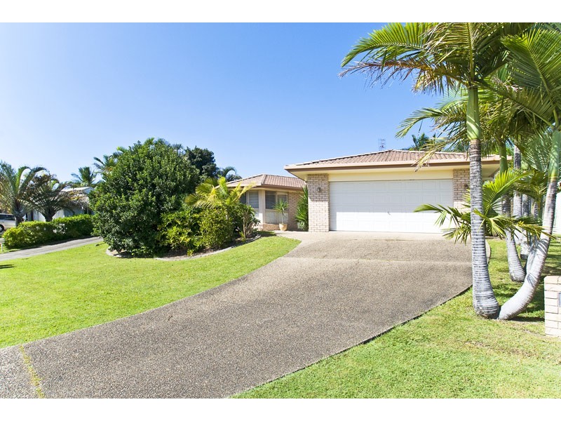 9 Elsemore Court, Carrara QLD 4211