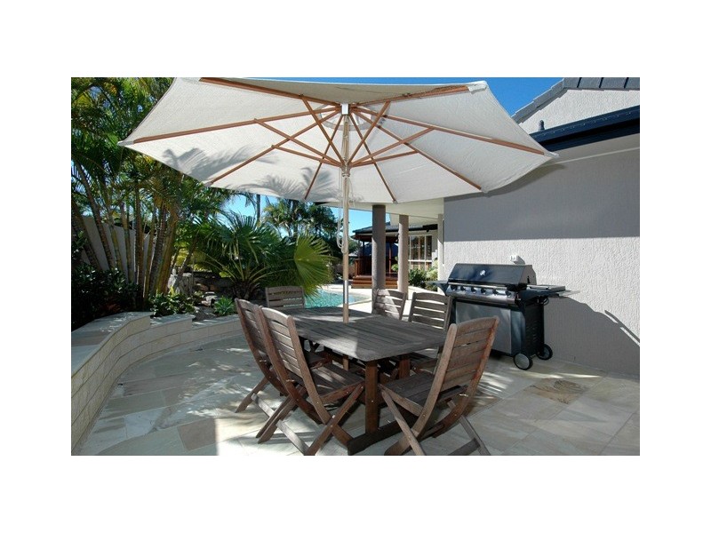 6 Colombo Court, Carrara QLD 4211