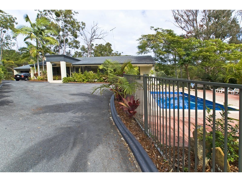 39 Strawberry Road, Mudgeeraba QLD 4213