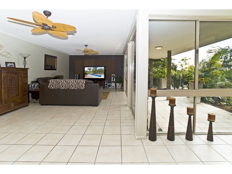 39 Strawberry Road, Mudgeeraba QLD 4213