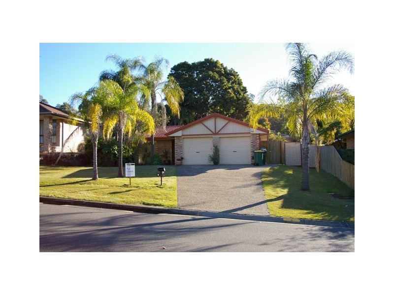 5 Bradstone Road, Carrara QLD 4211