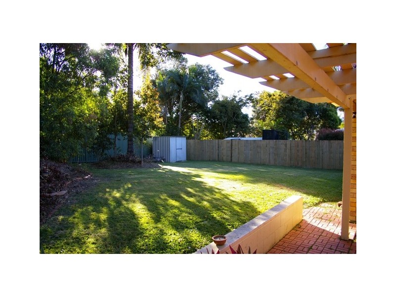 5 Bradstone Road, Carrara QLD 4211