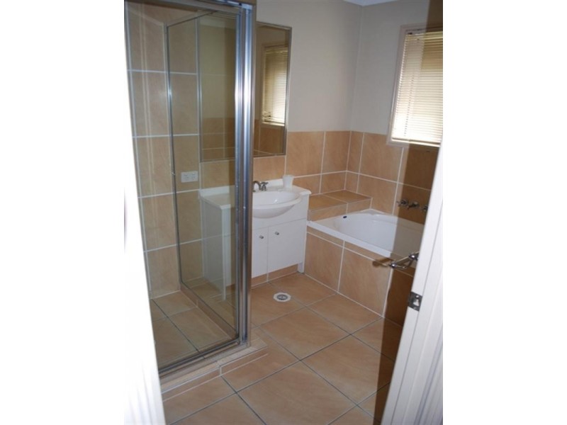 Carrara QLD 4211
